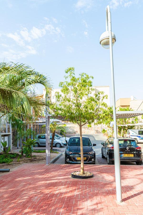 סטודיו 10 Studio Eilat Exteriör bild